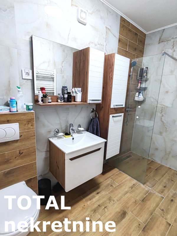 Slika 7 - Stan,PETROVARADIN,PETROVARADIN,kv: 107.00, € 239500, ID: 1102494