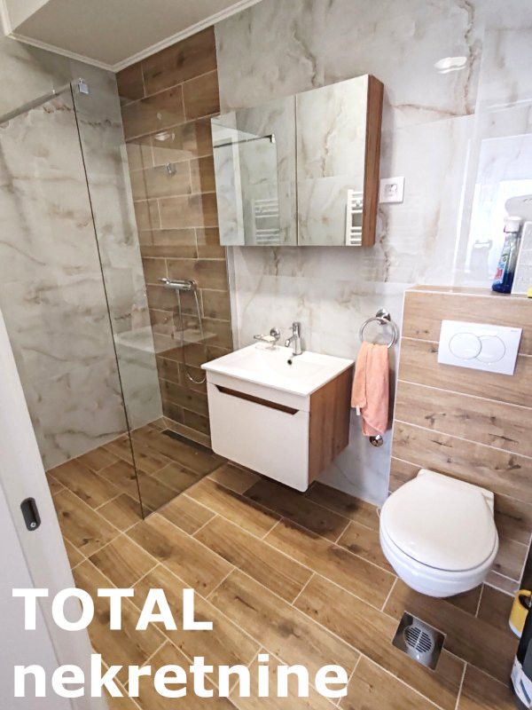 Slika 5 - Stan,PETROVARADIN,PETROVARADIN,kv: 107.00, € 239500, ID: 1102494