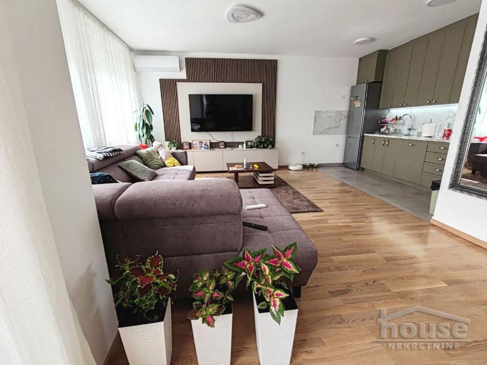 Slika 4 - Stan,PETROVARADIN,PETROVARADIN,kv: 107.00, € 239500, ID: 1065646