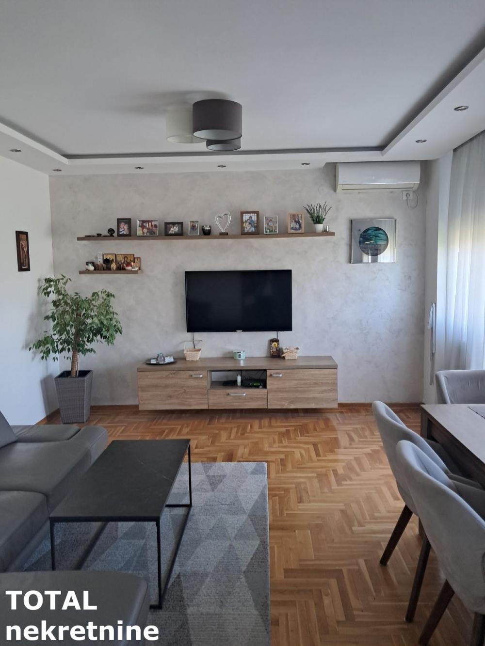 Slika 2 - Stan,NOVI SAD,NOVA DETELINARA,kv: 97.00, € 275000, ID: 1102604