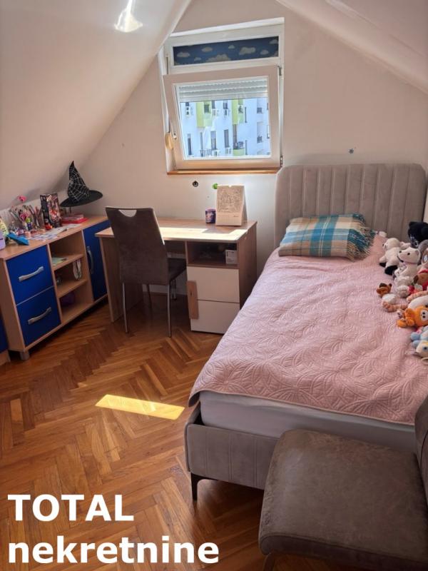 Slika 5 - Stan,NOVI SAD,CARA DUSANA,kv: 48.00, € 120000, ID: 1102405
