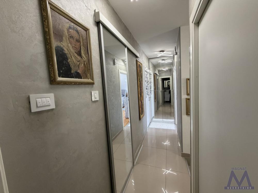 Slika 8 - Stan,NOVI SAD,NOVO NASELJE,kv: 95, € 195000, ID: 1019370