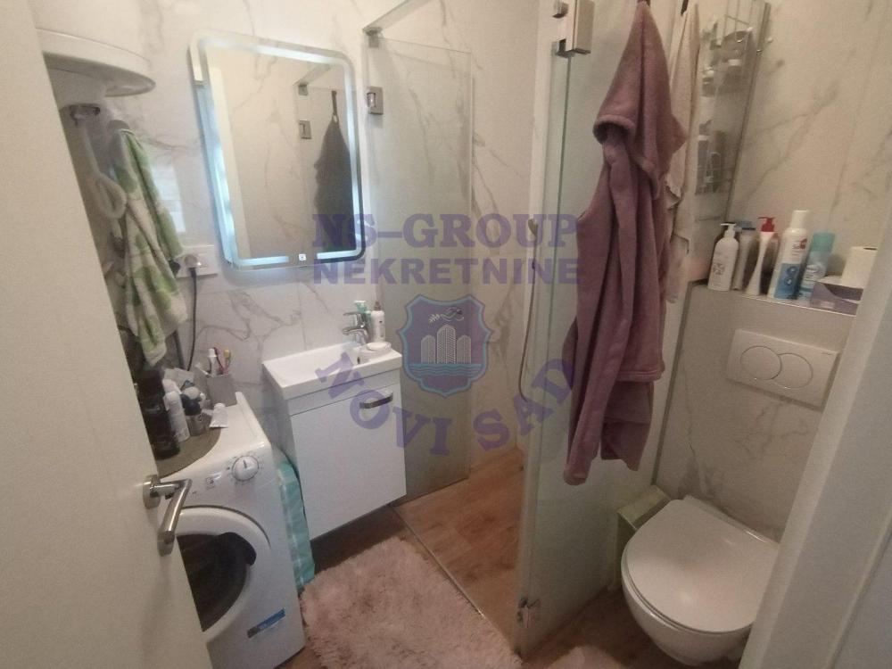 Slika 8 - Dvosoban, 44m2, Veternik Novi Sad, sa terasom, ima lift