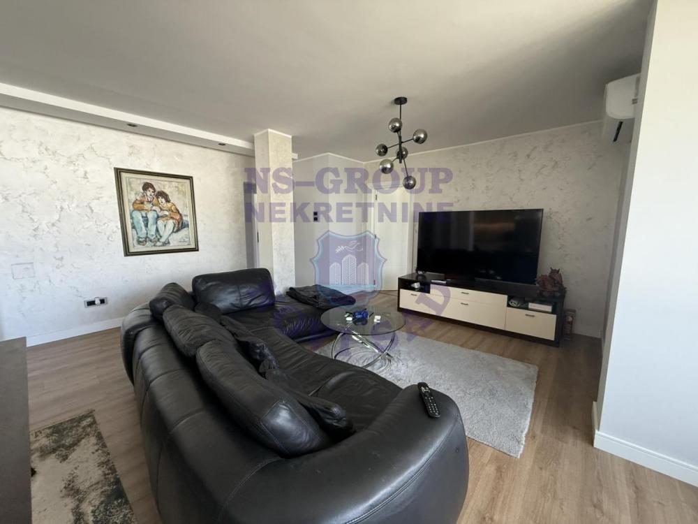 Slika 2 - Odličan četvorosoban stan na Limanu 2! - 570746