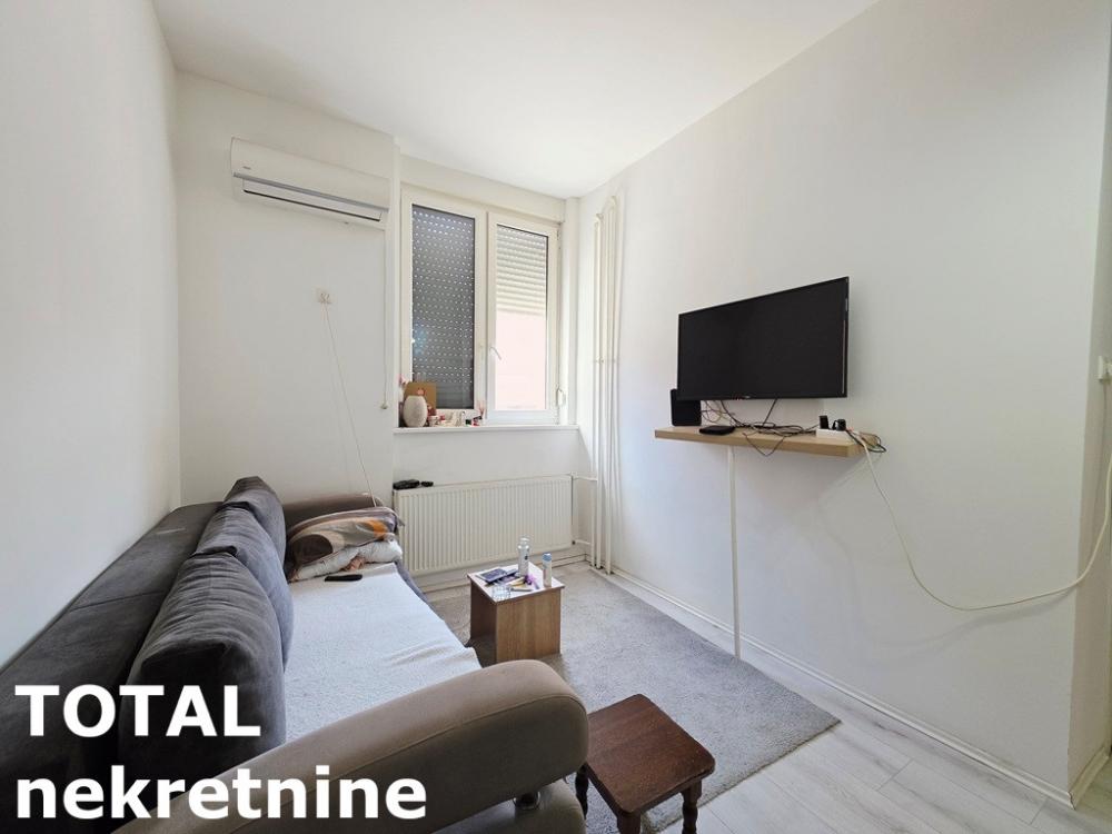 Slika 5 - Stan,NOVI SAD,PODBARA,kv: 62.00, € 130000, ID: 1100055