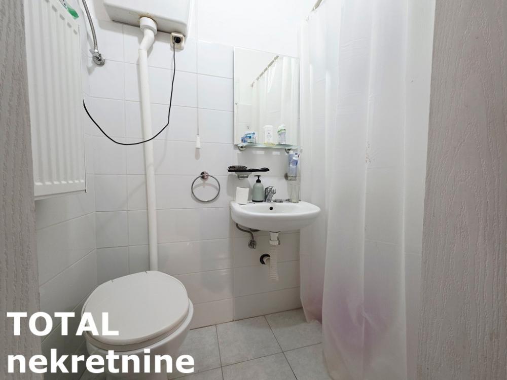 Slika 7 - Stan,NOVI SAD,PODBARA,kv: 62.00, € 130000, ID: 1100055