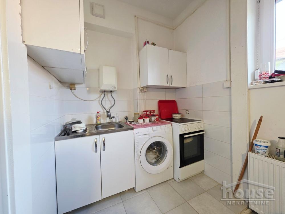 Slika 1 - Stan,NOVI SAD,PODBARA,kv: 62.00, € 130000, ID: 1063207