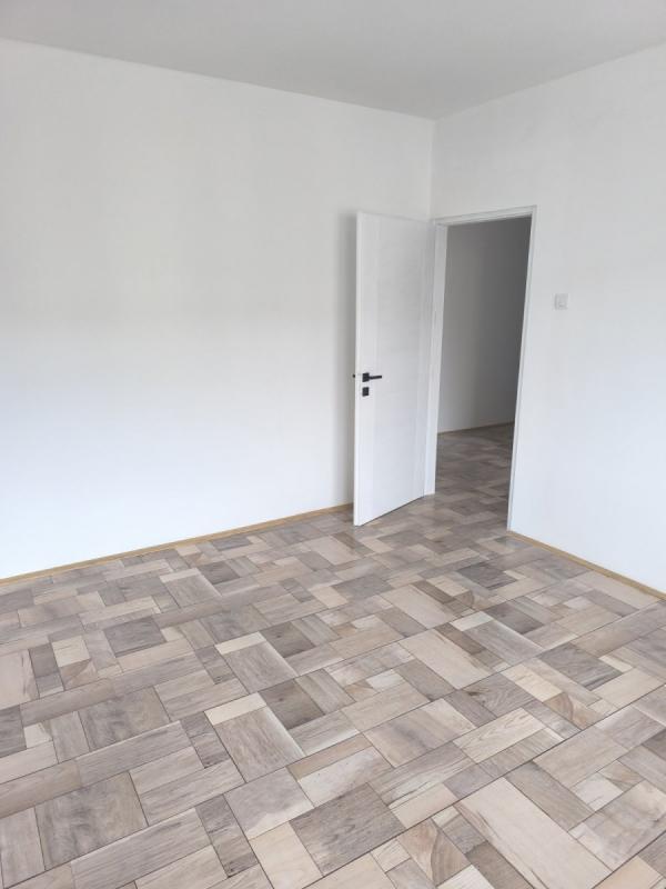 Slika 2 - Stan,NOVI SAD,GRBAVICA,kv: 64.00, € 175100, ID: 1059204
