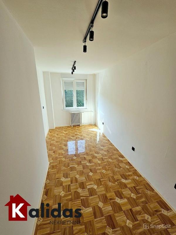 Slika 4 - Stan,NOVI SAD,ŠONSI,kv: 60, € 149900, ID: 1008793