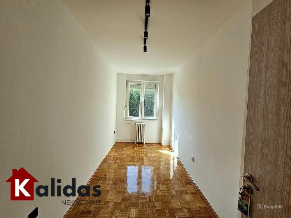 Slika 6 - Stan,NOVI SAD,ŠONSI,kv: 60, € 149900, ID: 1008793