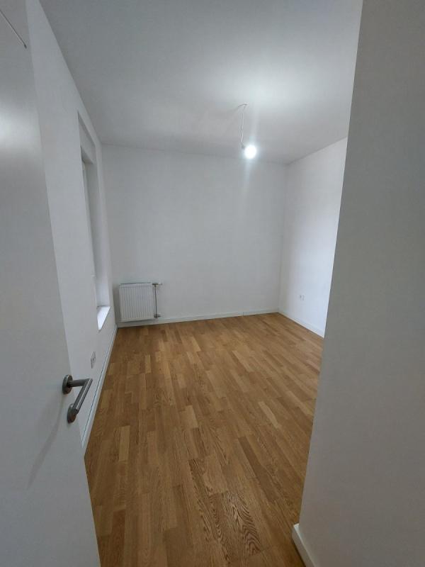 Slika 8 - Stan,NOVI SAD,NOVO NASELJE,kv: 44.00, € 131840, ID: 1059455
