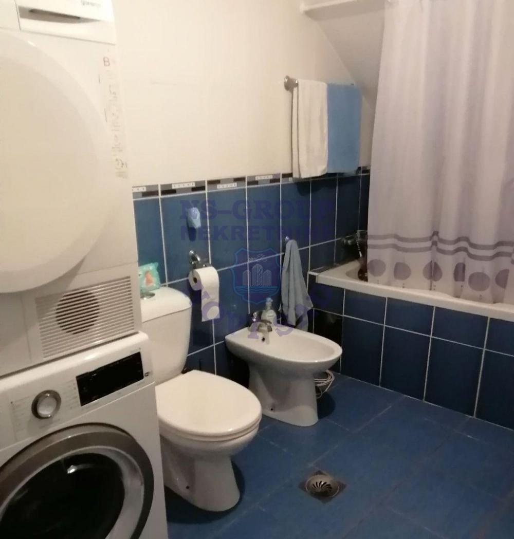 Slika 5 - Troiposoban, 87m2, Bulevar oslobođenja Novi Sad, sa terasom