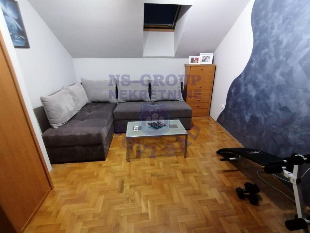 Slika 10 - Troiposoban, 87m2, Bulevar oslobođenja Novi Sad, sa terasom
