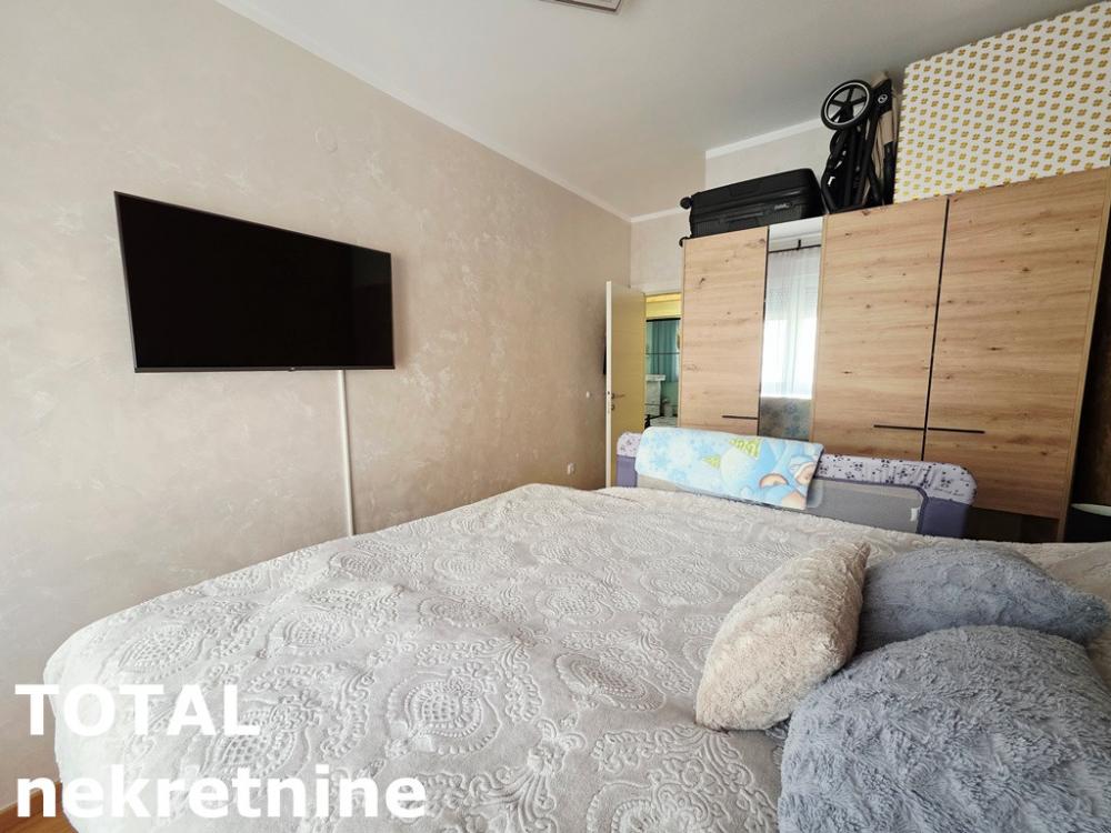 Slika 11 - Stan,NOVI SAD,CARA DUSANA,kv: 59.00, € 200000, ID: 1102639