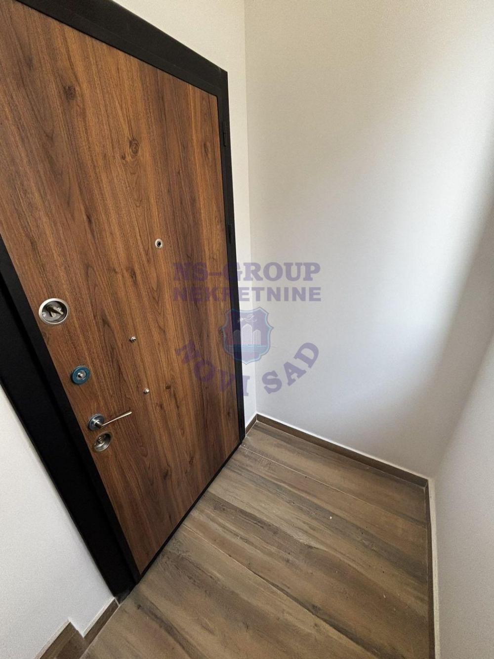 Slika 10 - Četvorosoban, 80m2, Mišeluk Novi Sad, sa terasom