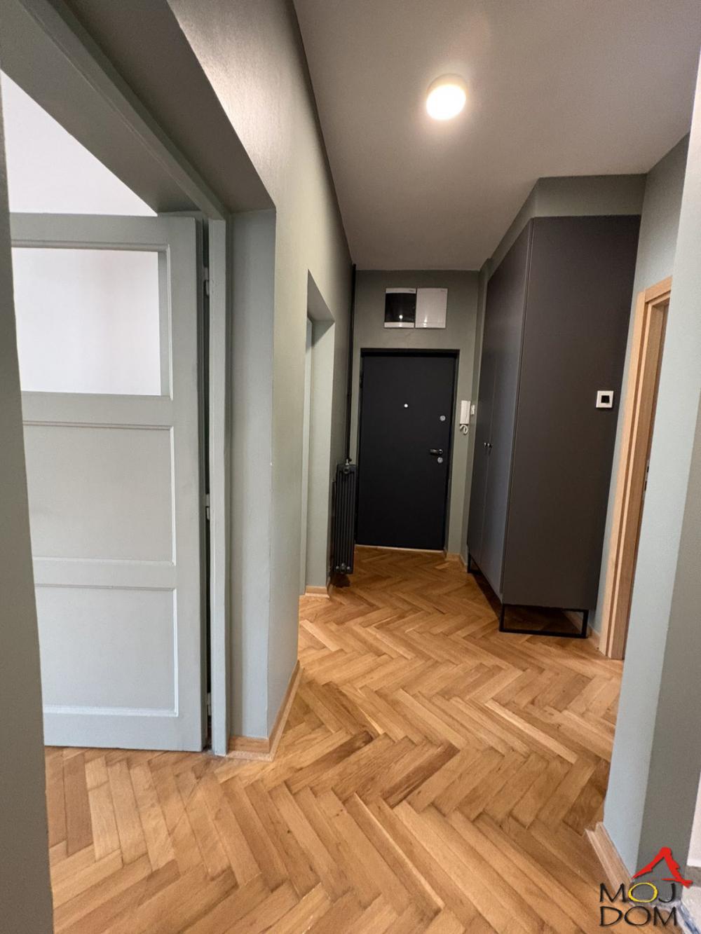 Slika 4 - Stan,NOVI SAD,KEJ,kv: 80, € 230720, ID: 1032154