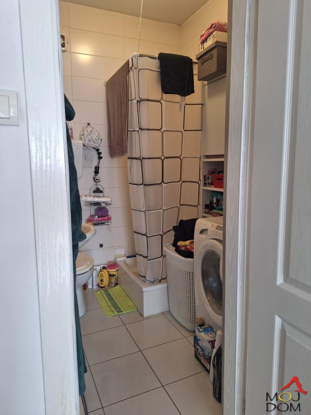 Slika 7 - Stan,NOVI SAD,TELEP,kv: 50, € 128750, ID: 1032285