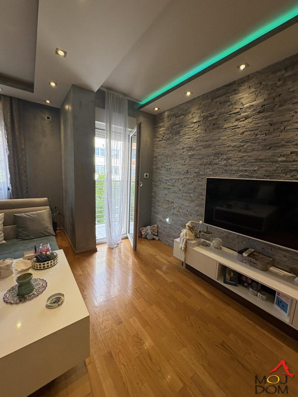 Slika 2 - Stan,NOVI SAD,NOVA DETELINARA,kv: 57, € 193640, ID: 1032283
