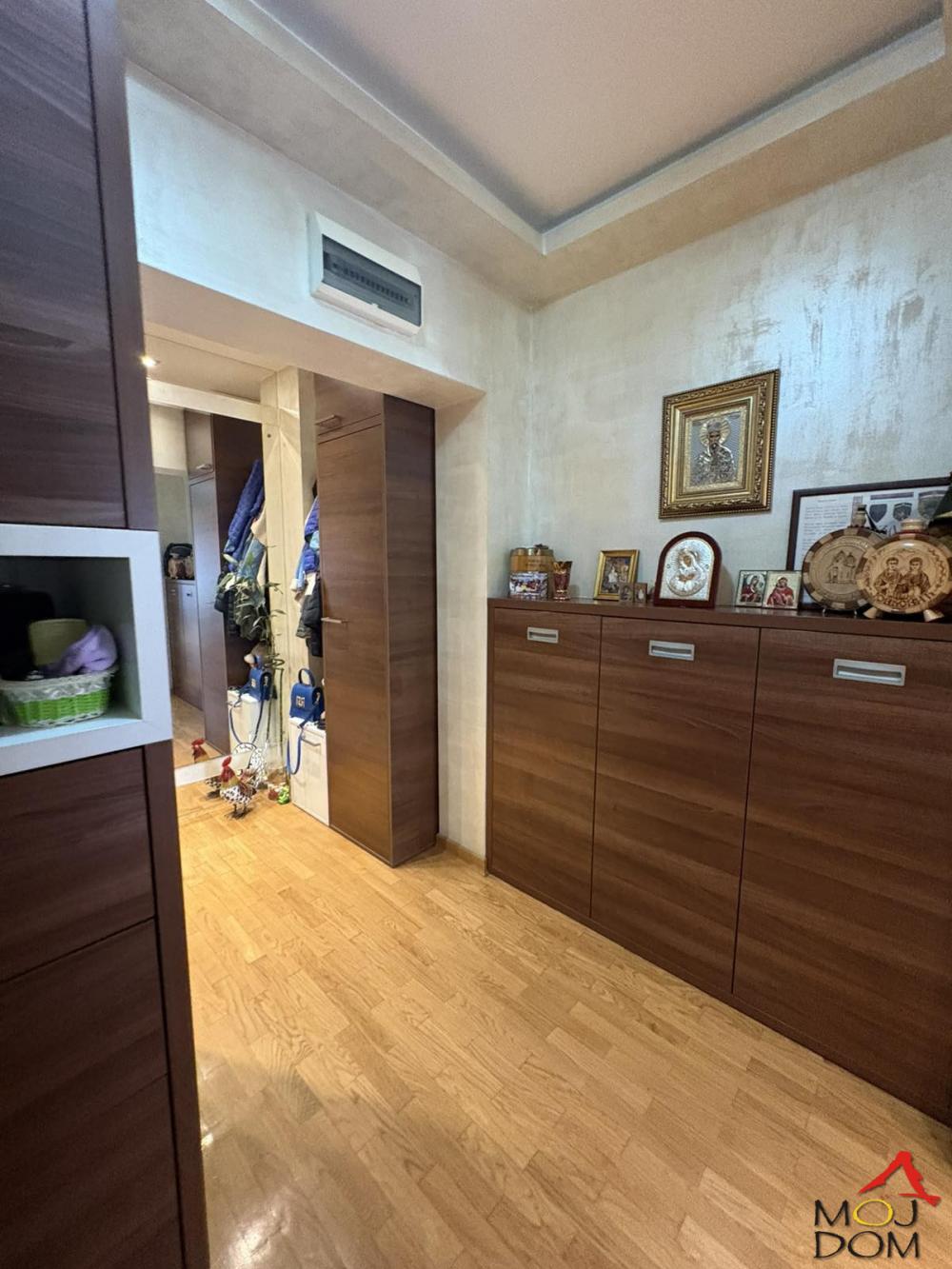 Slika 4 - Stan,NOVI SAD,NOVA DETELINARA,kv: 57, € 193640, ID: 1032283