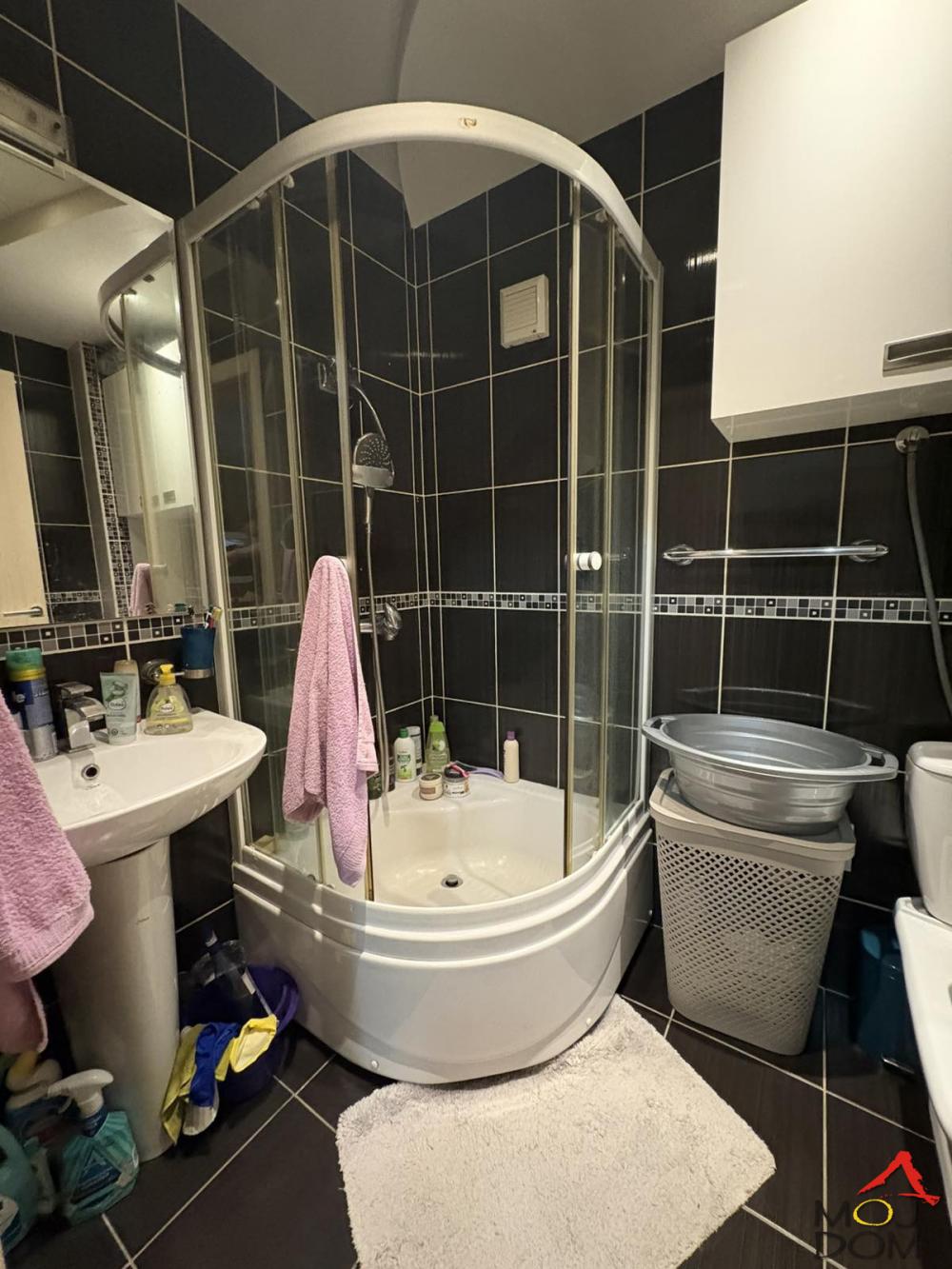 Slika 6 - Stan,NOVI SAD,NOVA DETELINARA,kv: 57, € 193640, ID: 1032283