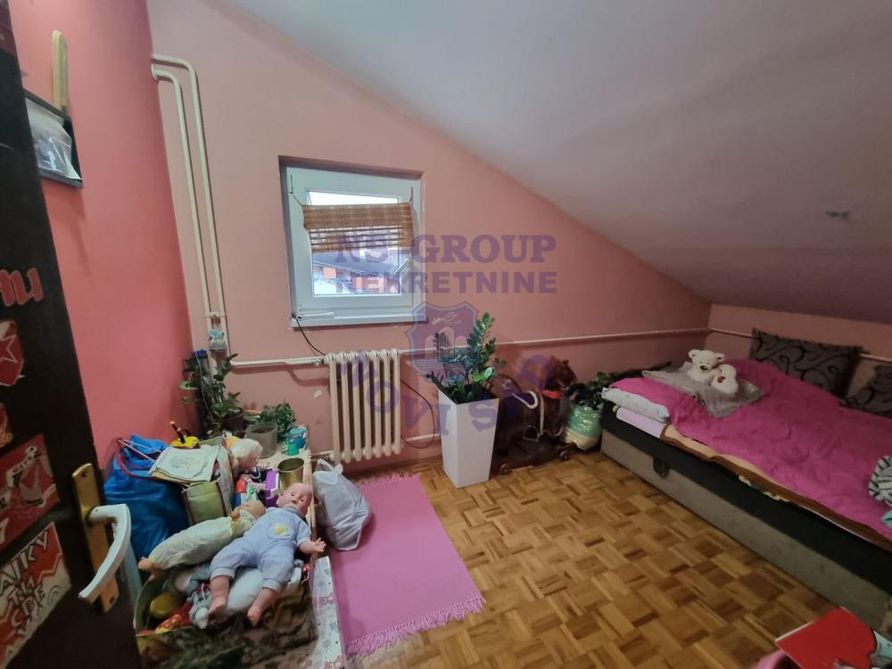 Slika 8 - Jednoiposoban, 29m2, Novo naselje Novi Sad