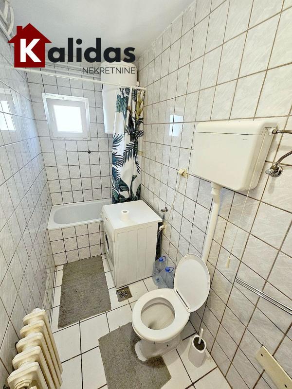 Slika 7 - Stan,NOVI SAD,SAJAM,kv: 30, € 82400, ID: 1008796