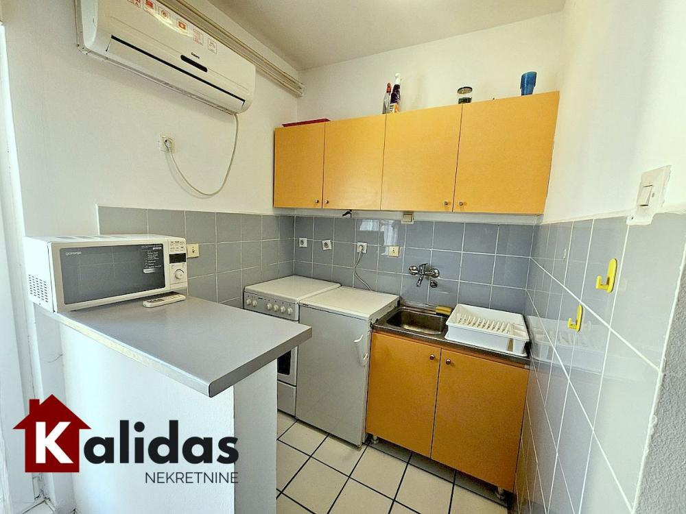 Slika 5 - Stan,NOVI SAD,SAJAM,kv: 30, € 82400, ID: 1008796