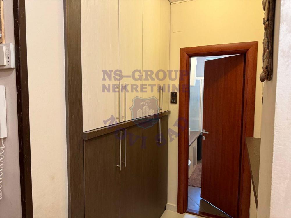 Slika 8 - 560692-Trosoban-67m2-Grbavica
