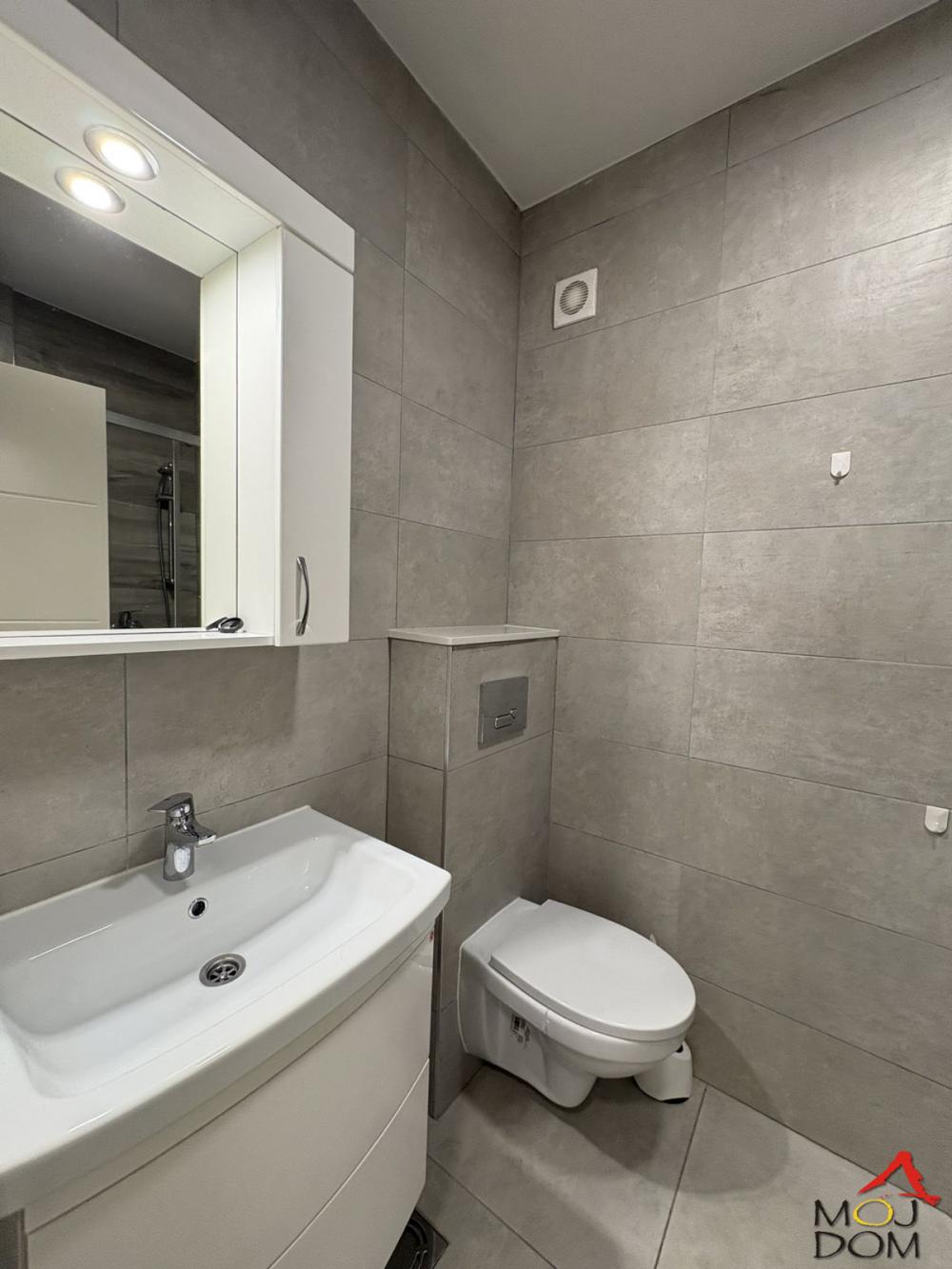 Slika 4 - Stan,NOVI SAD,PODBARA,kv: 35, € 137000, ID: 1032287