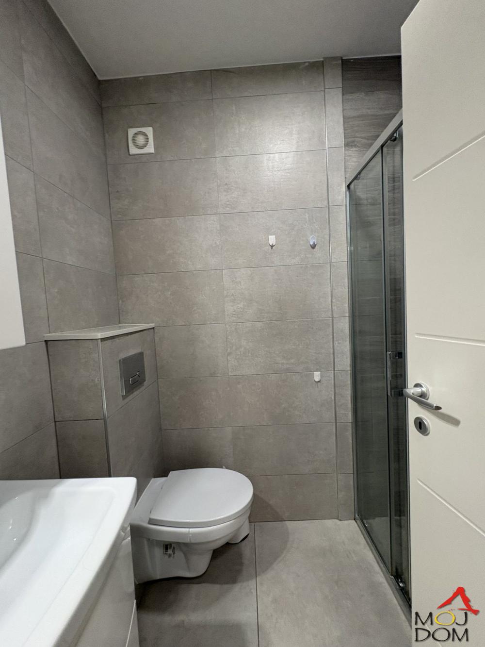 Slika 3 - Stan,NOVI SAD,PODBARA,kv: 35, € 137000, ID: 1032287