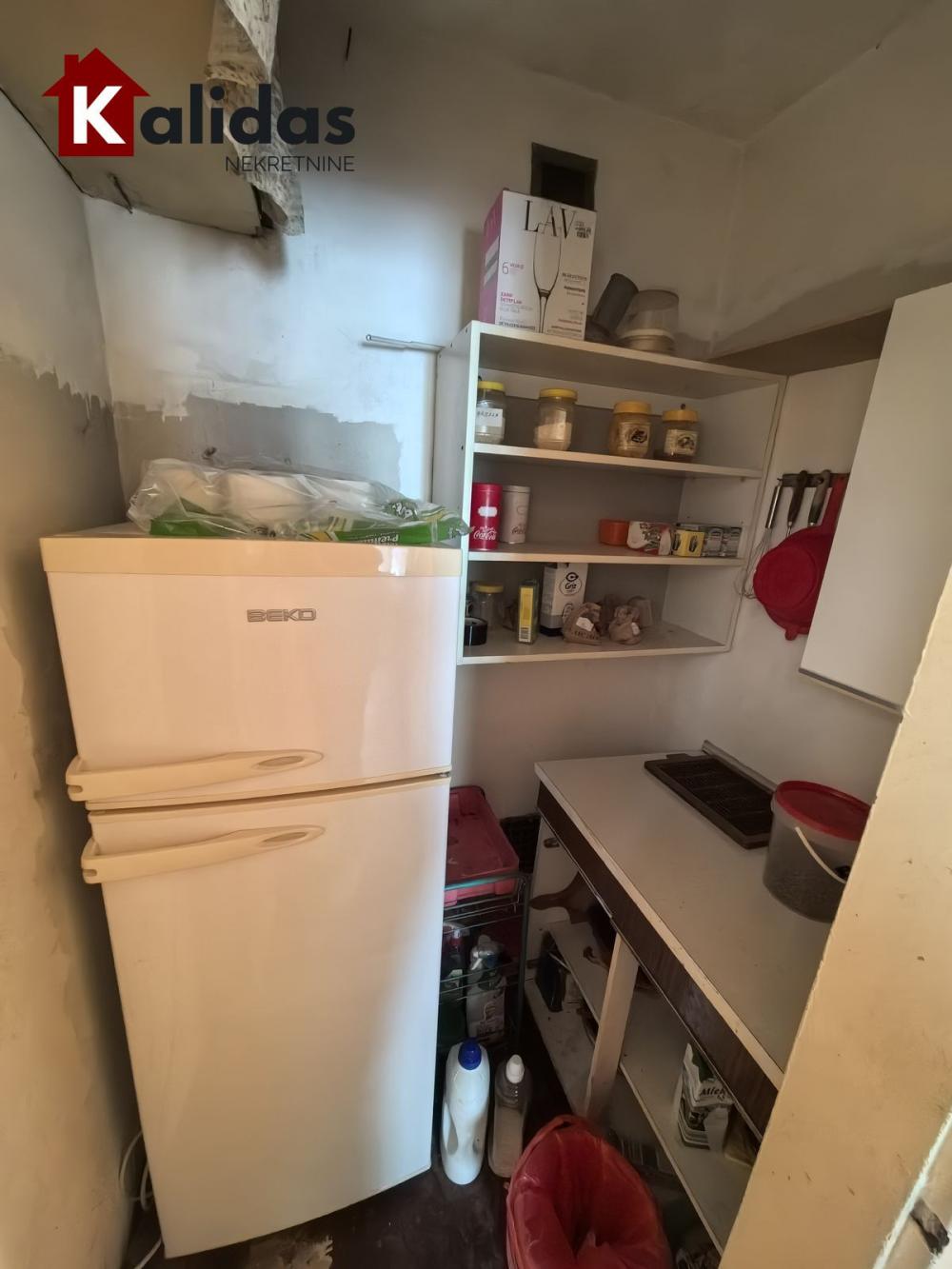 Slika 8 - Stan,NOVI SAD,DETELINARA,kv: 52, € 118450, ID: 1008775