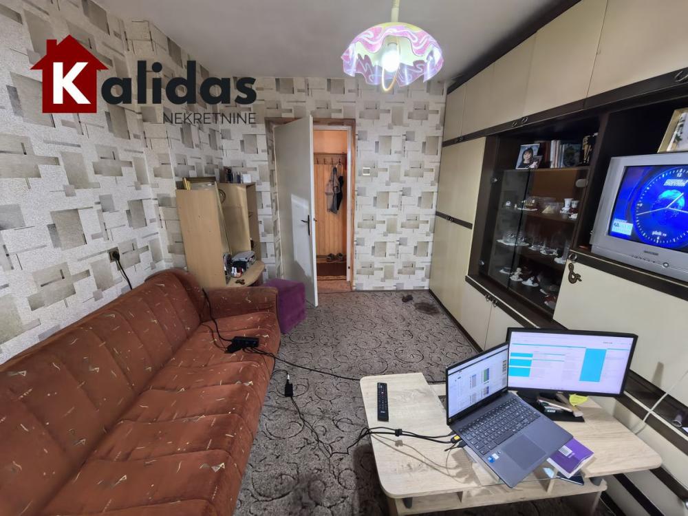 Slika 3 - Stan,NOVI SAD,DETELINARA,kv: 52, € 118450, ID: 1008775