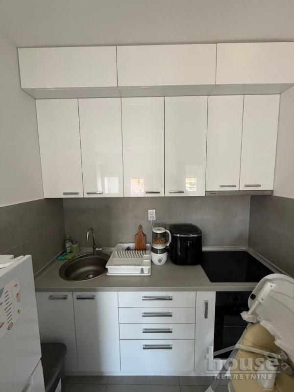 Slika 4 - Stan,NOVI SAD,ADICE,kv: 29.00, € 78000, ID: 1065802