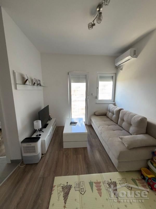 Slika 1 - Stan,NOVI SAD,ADICE,kv: 29.00, € 78000, ID: 1065802