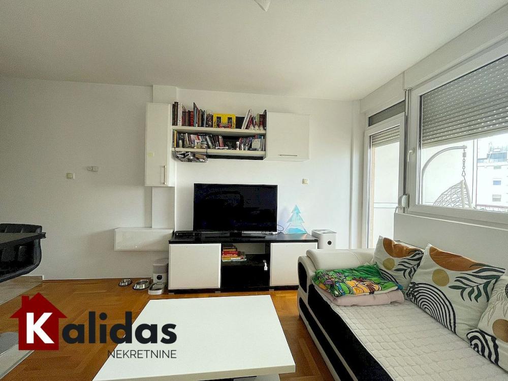 Slika 2 - Stan,NOVI SAD,TELEP,kv: 61, € 159650, ID: 1008801