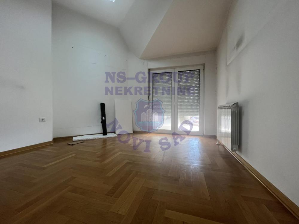 Slika 5 - Na prodaju ekskluzivan penthouse na jednoj od najatraktivnijih lokacija u Novom Sadu
