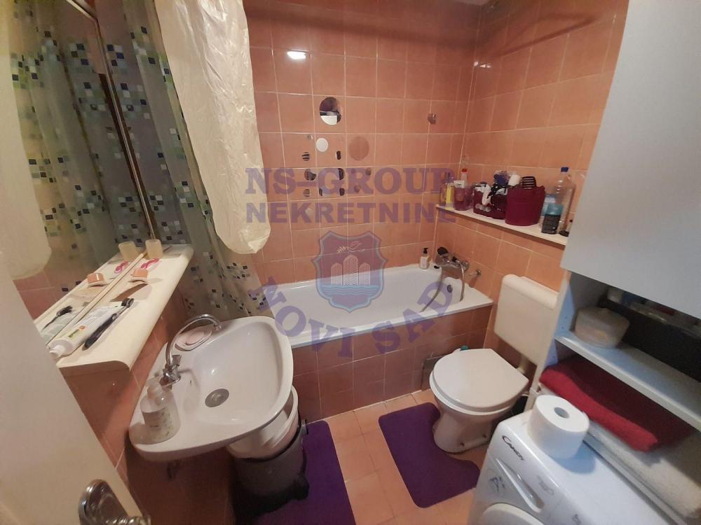 Slika 10 - Odlicna garsonjera na Novom Naselju!