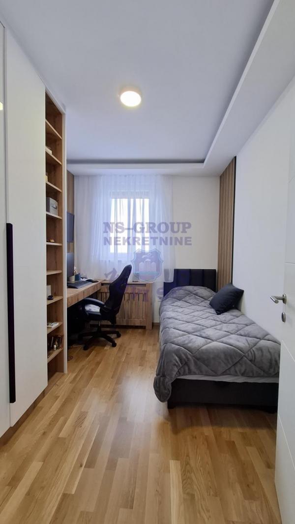 Slika 9 - Dizajnerski moderno sređen lux stan