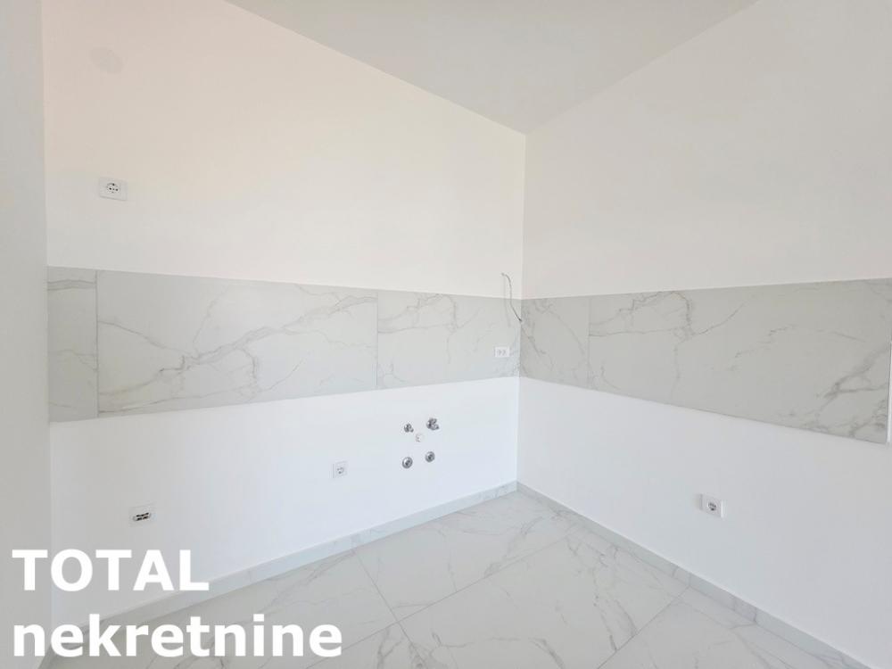 Slika 4 - Stan,NOVI SAD,TELEP,kv: 65.00, € 179000, ID: 1102669