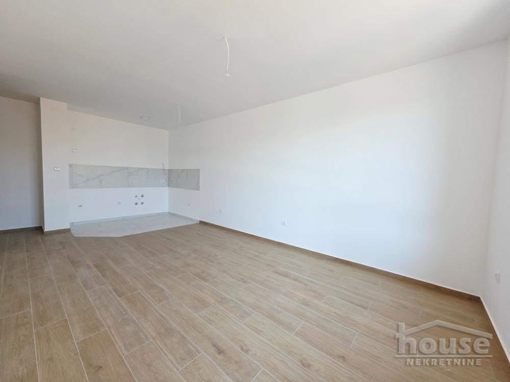 Slika 3 - Stan,NOVI SAD,TELEP,kv: 65.00, € 179000, ID: 1065823