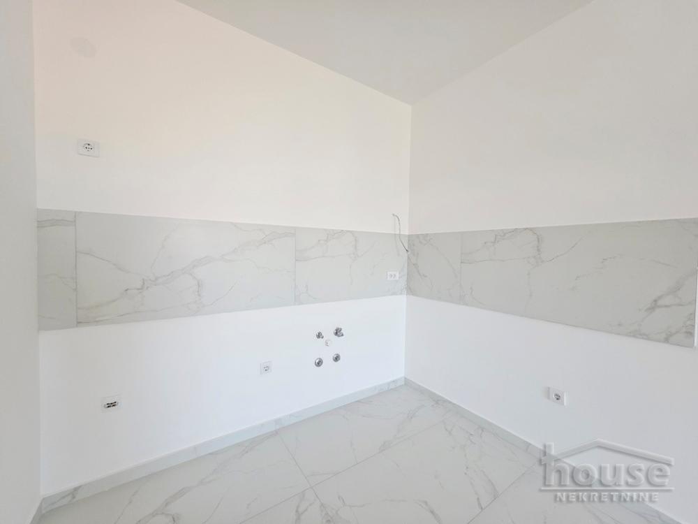 Slika 4 - Stan,NOVI SAD,TELEP,kv: 65.00, € 179000, ID: 1065823