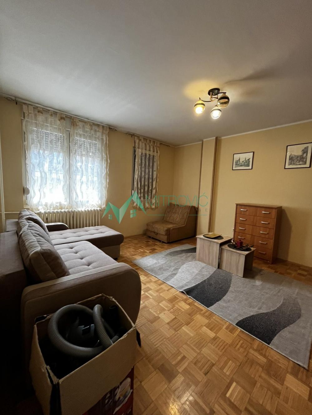Slika 1 - Prodaje se jednoiposoban stan na odličnoj lokaciji na Novom Naselju.