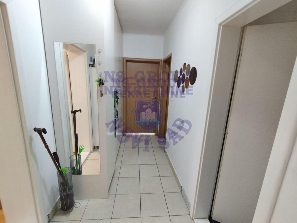 Slika 9 - Dvoiposoban, 67m2, Telep Novi Sad