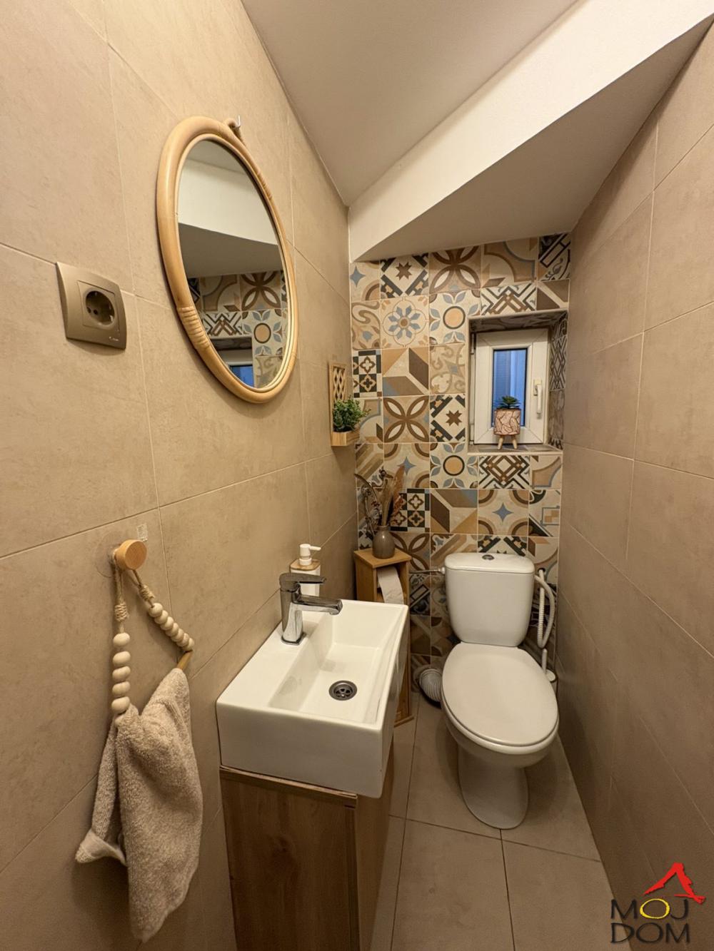 Slika 2 - Stan,NOVI SAD,NOVA DETELINARA,kv: 72, € 222500, ID: 1032319