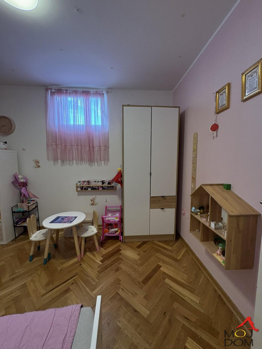 Slika 8 - Stan,NOVI SAD,NOVA DETELINARA,kv: 72, € 222500, ID: 1032319