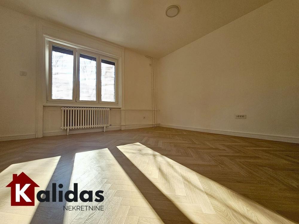 Slika 1 - Stan,NOVI SAD,KEJ,kv: 112, € 397990, ID: 1008810