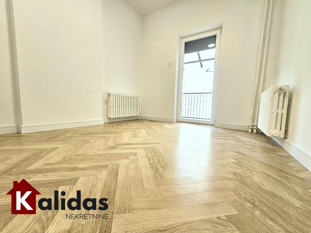 Slika 5 - Stan,NOVI SAD,KEJ,kv: 75, € 266500, ID: 1008809