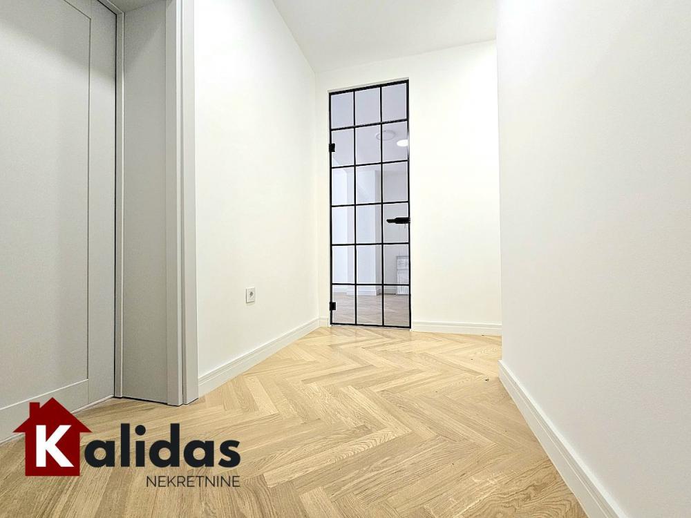 Slika 6 - Stan,NOVI SAD,KEJ,kv: 75, € 266500, ID: 1008809