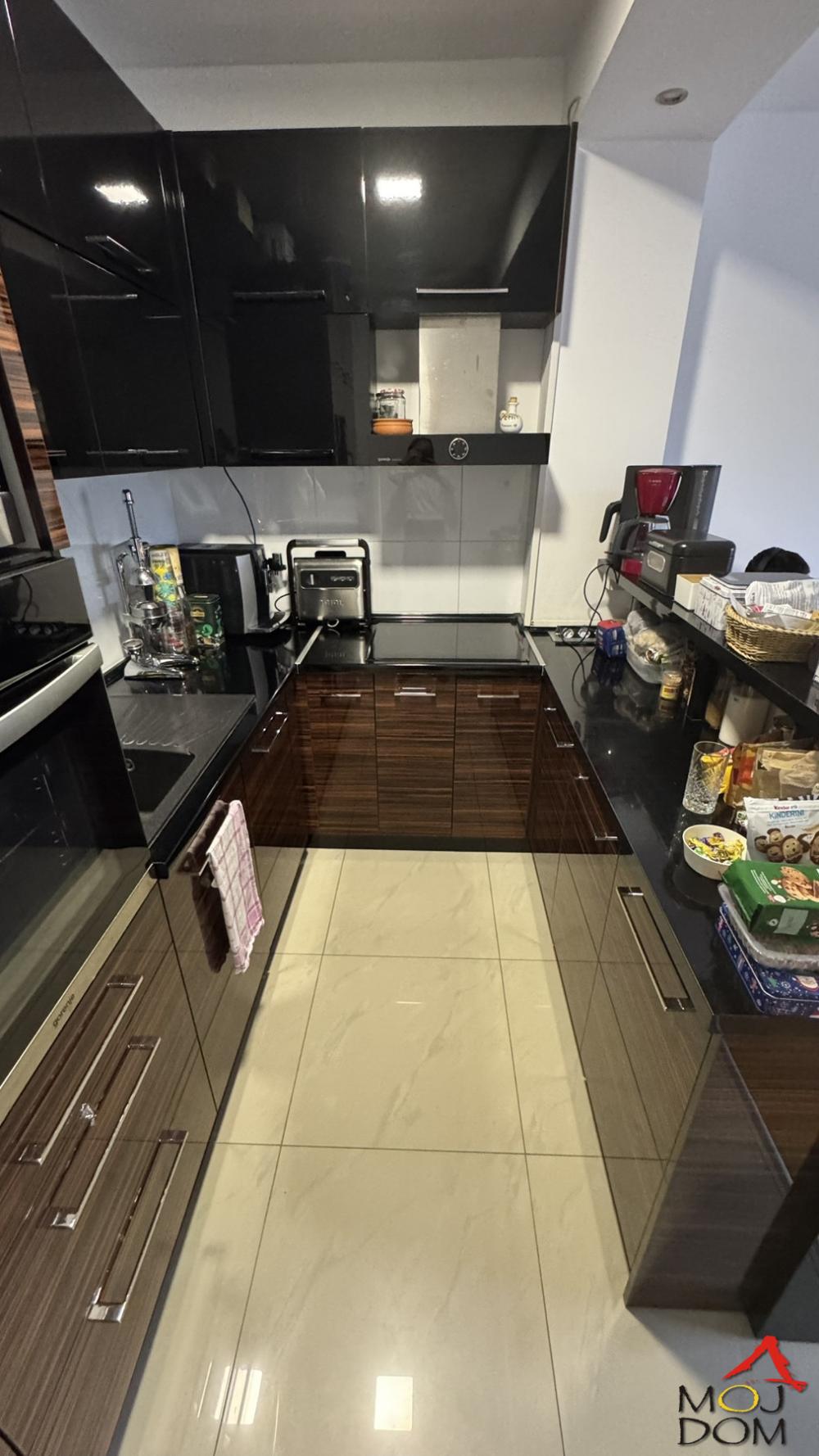 Slika 4 - Stan,NOVI SAD,SAJAM,kv: 69, € 221450, ID: 1032295