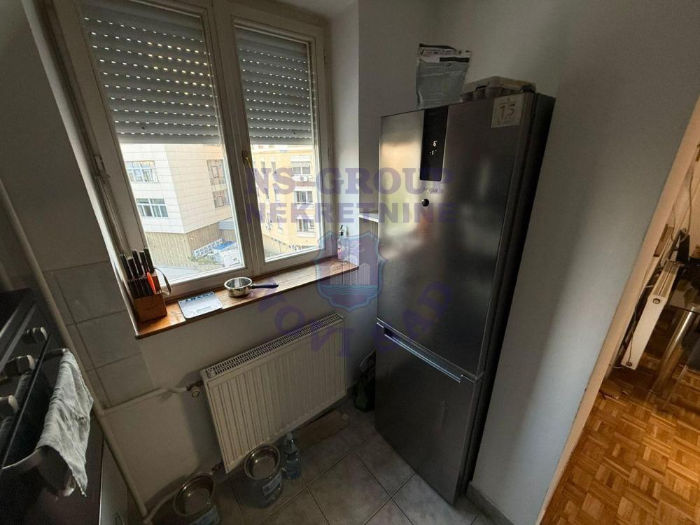 Slika 5 - Odličan trosoban stan na Bulevaru!